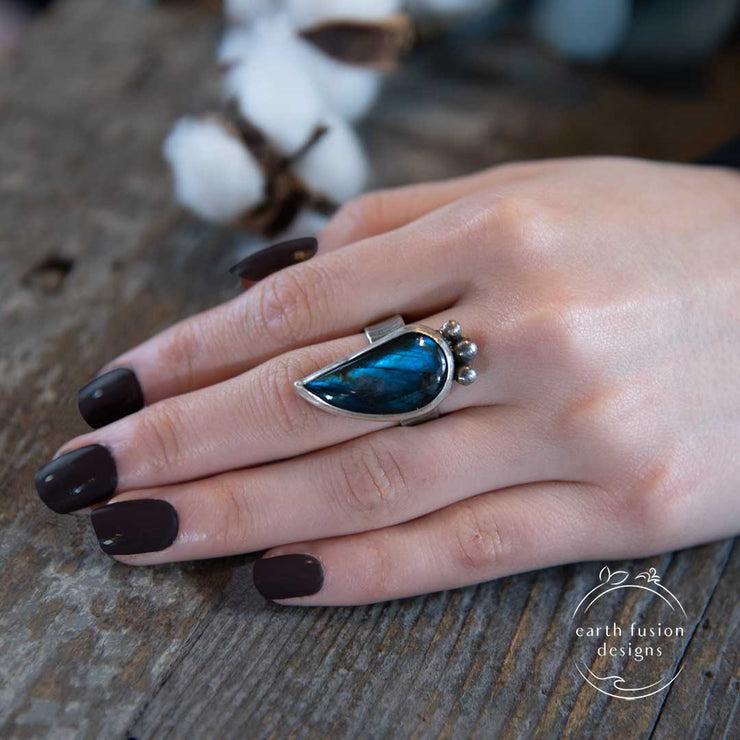 Labradorite and Sterling Silver Paisley Ring on Model